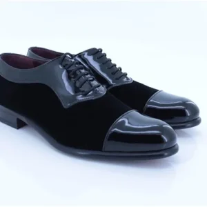 Allaciata pelle e velluto