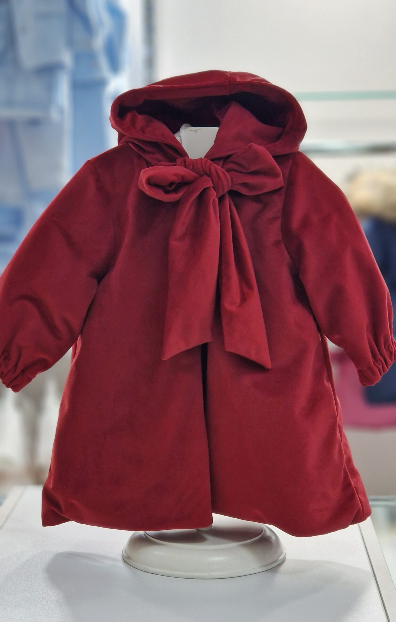 Deolinda
Cappotto in velluto con cappuccio art.CDI241202