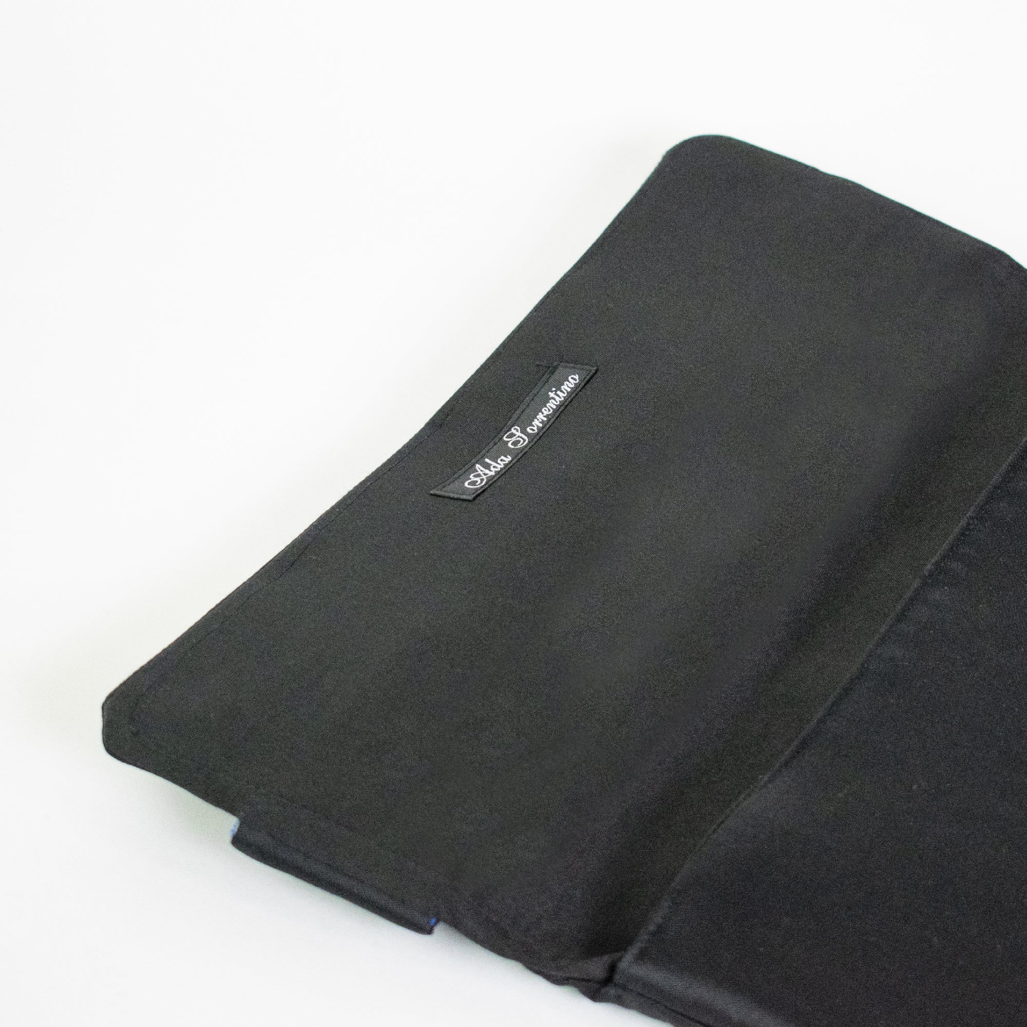 Pochette nera con fiori bicolore - immagine 3