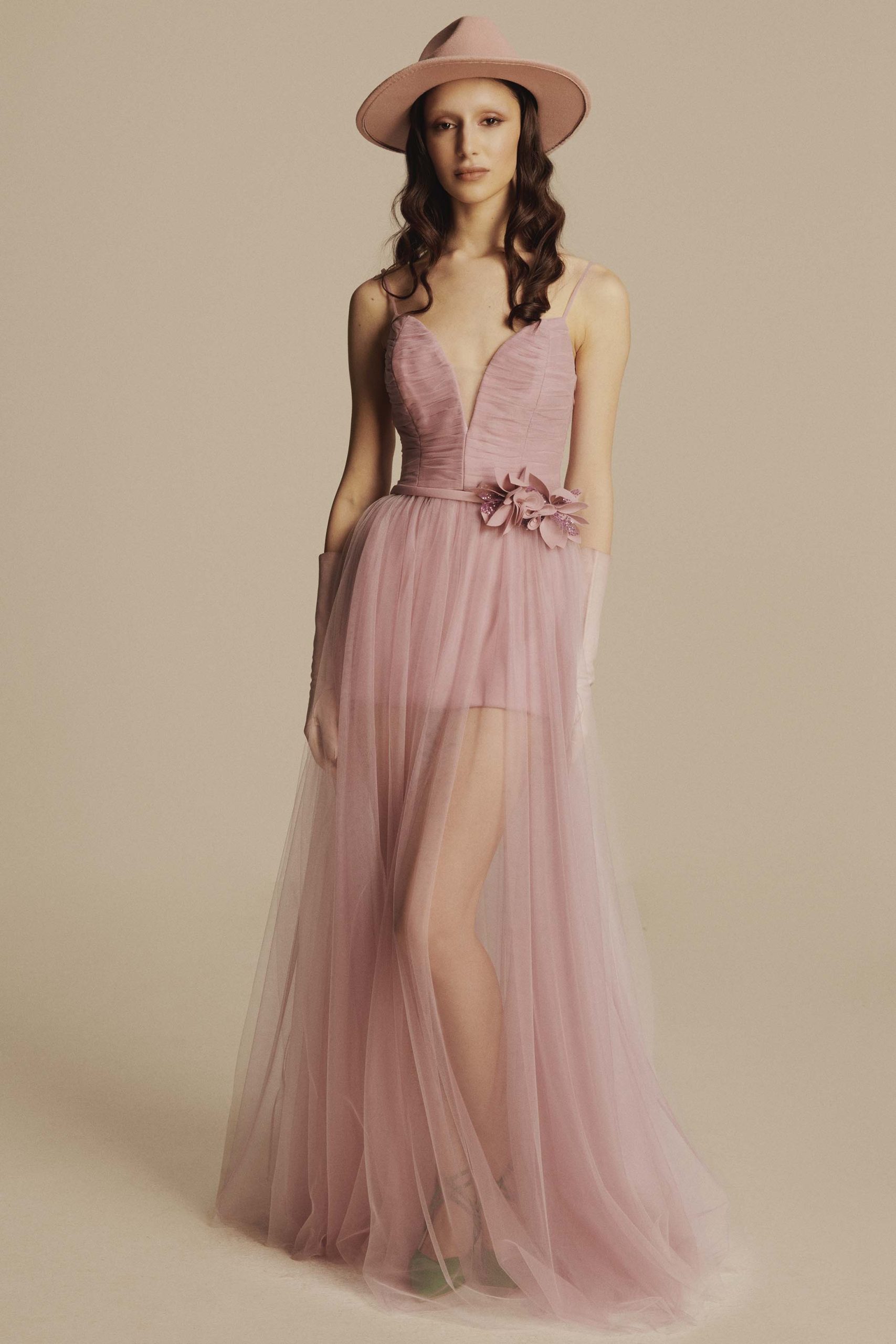 ABITO LUNGO IN TULLE