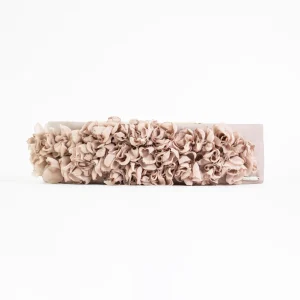 Cintura rosa in mikado con fiori tridimensionali