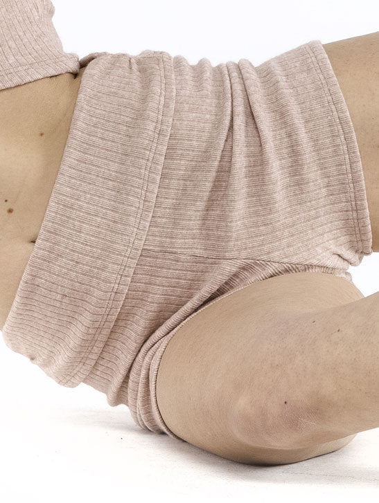 304 - SHORT ADERENTE CON FASCIA AMPIA IN VITA - immagine 7