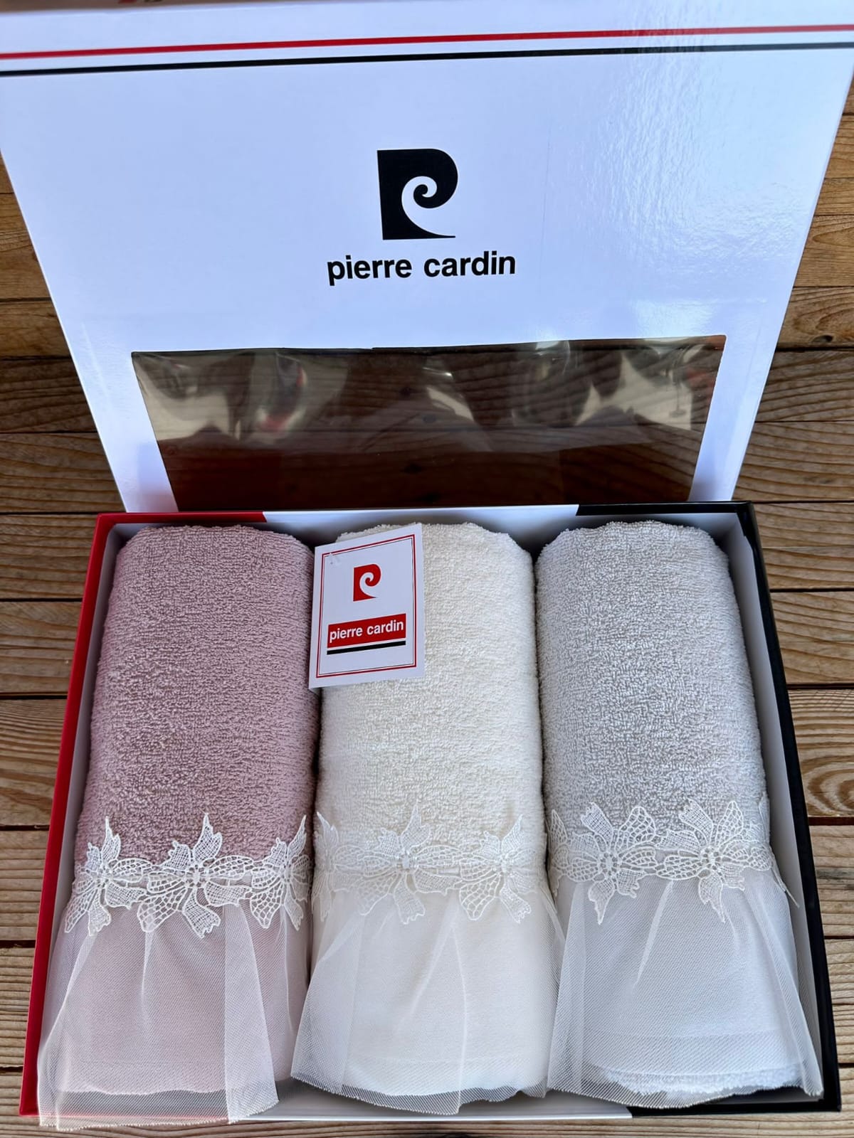 Pierre Cardin Set asciugamani 3+3 Linea Fiocco
