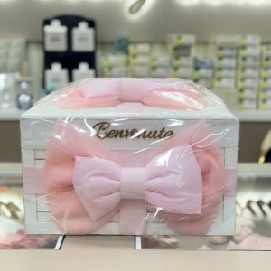 CESTA IN LEGNO BENVENUTA FIOCCO ROSA