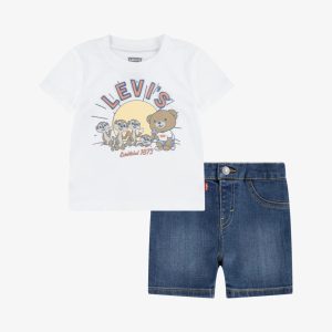 𝑳𝒆𝒗𝒊’𝒔 𝑲𝒊𝒅𝒔
Completo bambino t-shirt e bermuda in jeans
