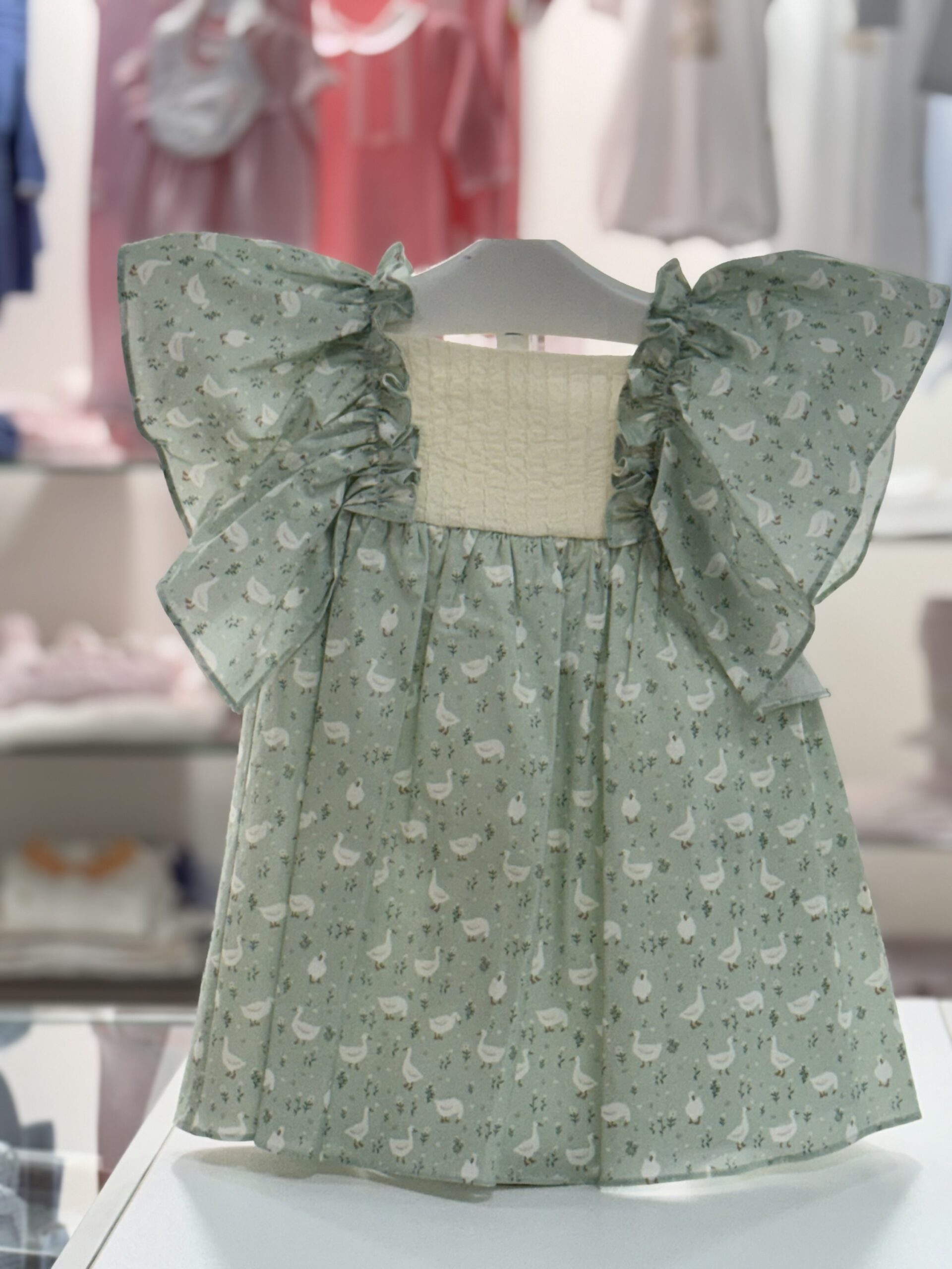 𝓓𝓮𝓵 𝓼𝓾𝓻
Vestito bambina “Familia Zahora” art.0553 Verde Empolvad - immagine 2