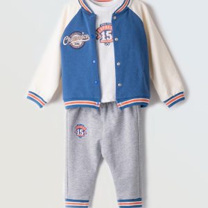 #Hashtag
Completo neonato tre pezzi con giubbotto art.254609