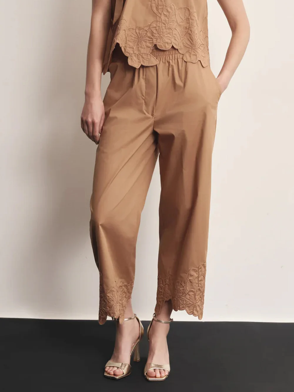 AKEP PANTALONE PTKD09182